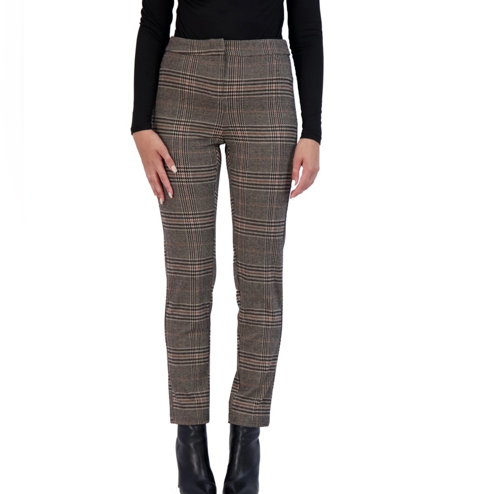 NWT Ookie and Lala Plaid Women’s Dress Pants Size Medium